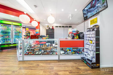 5/6 Beerburrum Street Dicky Beach QLD 4551 - Image 2
