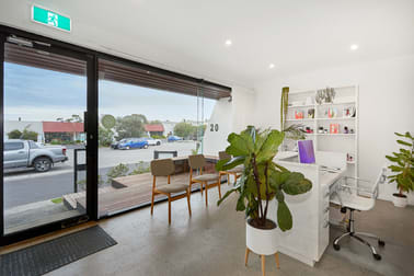 20/1140 Nepean Highway Mornington VIC 3931 - Image 2