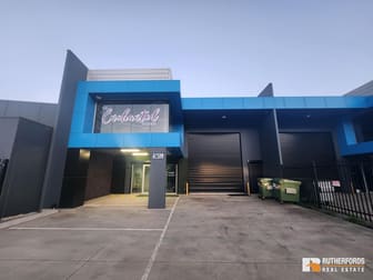 2/128 Eucumbene Drive Ravenhall VIC 3023 - Image 1