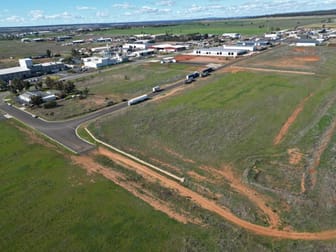 31 McGuinn Crescent Dubbo NSW 2830 - Image 3