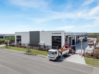 Click to view all images 48 Riverside Drive Mayfield West NSW 2304 - Image 2