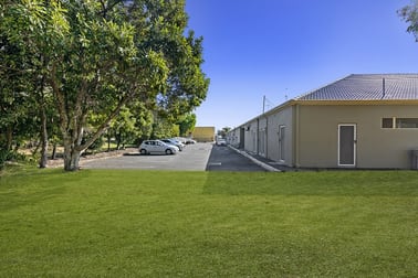 8/109 West Burleigh Road West Burleigh QLD 4219 - Image 2