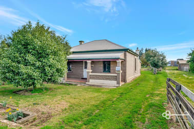 26 Avey Road Mount Gambier SA 5290 - Image 2