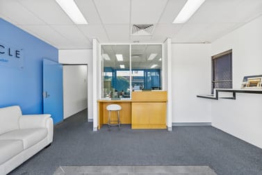 24 MUSGRAVE AVENUE Southport QLD 4215 - Image 2