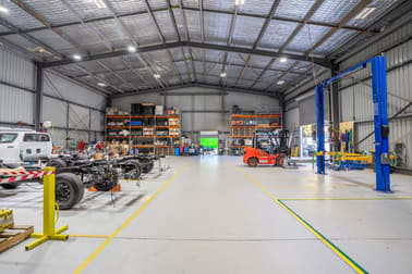 Commercial Investment/5 Industry Drive Orange NSW 2800 - Image 3