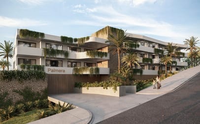 Click to view all images 11-15 Lamond Street Airlie Beach QLD 4802 - Image 1