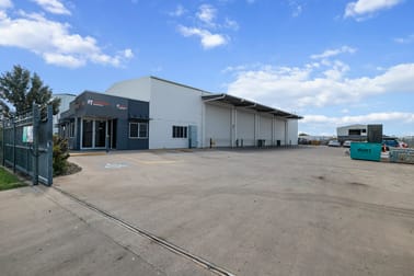 68 Industrial Drive Emerald QLD 4720 - Image 2