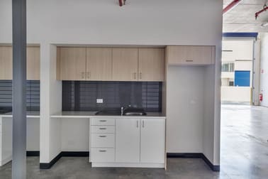 26/26 13-15 Baker Street Banksmeadow NSW 2019 - Image 3