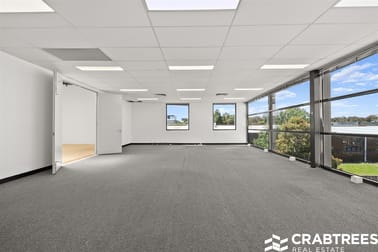 3/4 Garden Road Clayton VIC 3168 - Image 2