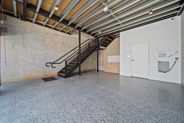16/5 Bailey Crescent Southport QLD 4215 - Image 2