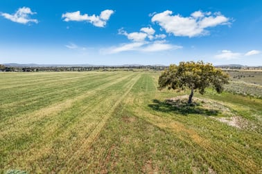 864 Holden Road Diggers Rest VIC 3427 - Image 3