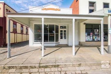 17 Camp Street Beechworth VIC 3747 - Image 2