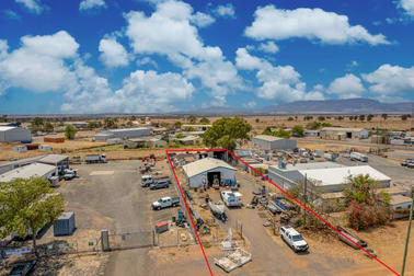Invest or Occupy/33 Ardurad Rd Blackwater QLD 4717 - Image 2