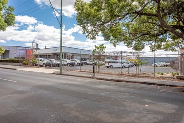 109-111 Neil Street Toowoomba QLD 4350 - Image 2