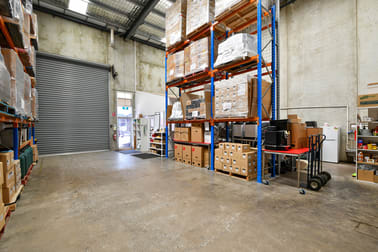 8/173 Salmon Street Port Melbourne VIC 3207 - Image 3