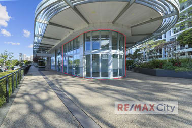 402 & 404/1 Como Crescent Southport QLD 4215 - Image 2