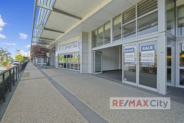 402 & 404/1 Como Crescent Southport QLD 4215 - Image 1
