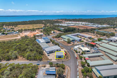 1/9-15 Ellengowan Street Urangan QLD 4655 - Image 3