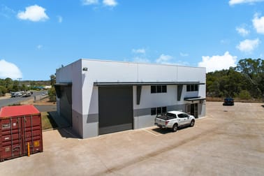 1/9-15 Ellengowan Street Urangan QLD 4655 - Image 1