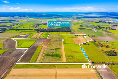 Click to view all images 66 New Norwell Road Woongoolba QLD 4207 - Image 3