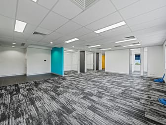 4/2740 Logan Road Eight Mile Plains QLD 4113 - Image 3
