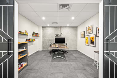 6 Siltstone Place Berrinba QLD 4117 - Image 3