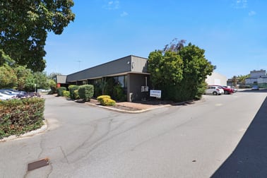 15 Vulcan Road Canning Vale WA 6155 - Image 1