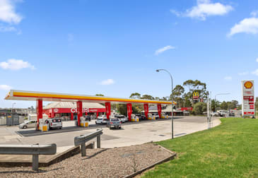 Viva Shell Coles, 24 Waterworth Drive Mount Annan NSW 2567 - Image 2