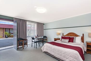 25-27 Bentinck Street Portland VIC 3305 - Image 2