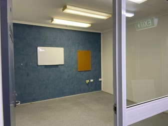 15/129a Lake Street Cairns City QLD 4870 - Image 1