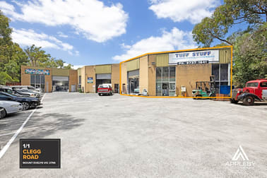 1/1 Clegg Road Mount Evelyn VIC 3796 - Image 1