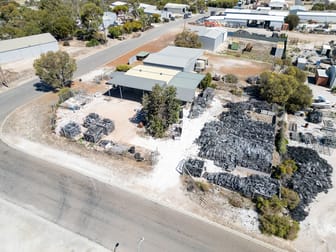 4 Lawrie Road Coffin Bay SA 5607 - Image 2