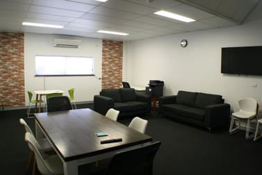3/117-121 Anderson Street Manunda QLD 4870 - Image 1