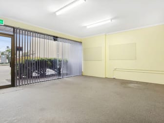 2/92 Watt Road Mornington VIC 3931 - Image 3