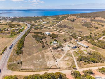 11 Dodd Road Port Lincoln SA 5606 - Image 2