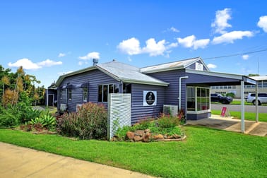 8 Scotland Street Bundaberg East QLD 4670 - Image 3