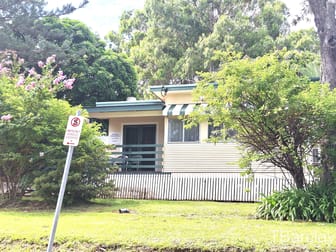 27 Russell Tce Macleay Island QLD 4184 - Image 2