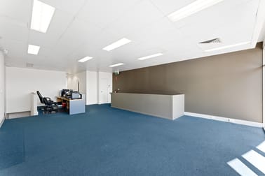 First Floor/60 Whitehorse Road Deepdene VIC 3103 - Image 3