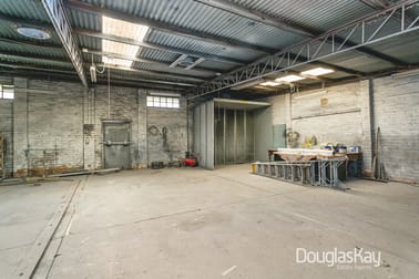 15 Henderson Street Sunshine North VIC 3020 - Image 3