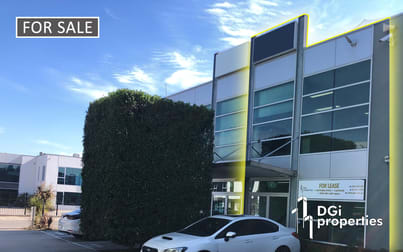 25/3 Westside Avenue Port Melbourne VIC 3207 - Image 2