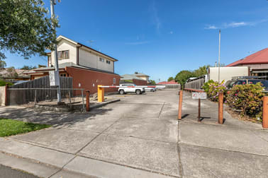 3/30 Eleanor Street Footscray VIC 3011 - Image 1