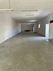 21 Ryan St Moonta SA 5558 - Image 2
