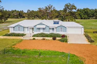 117 Lake Clifton Road Lake Clifton WA 6215 - Image 2