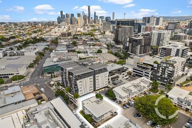 1 & 2 / 76 Doggett Street Newstead QLD 4006 - Image 1