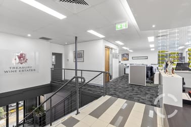 1 & 2 / 76 Doggett Street Newstead QLD 4006 - Image 3