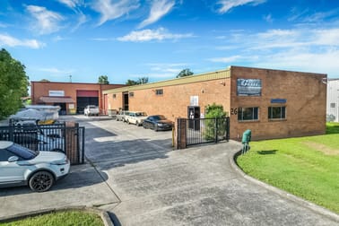 26 Ace Crescent Tuggerah NSW 2259 - Image 2