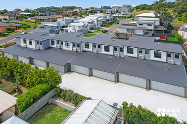 8-Dwelling Site Fully Leased/4 Lyrebird Close Blackbutt NSW 2529 - Image 2