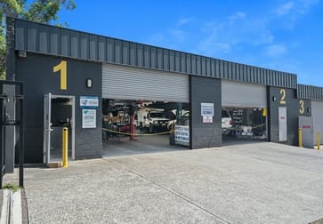 1&2/5 Apprentice Drive Berkeley Vale NSW 2261 - Image 1
