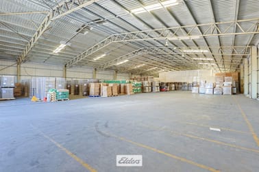 3/15 Moore Street Robinvale VIC 3549 - Image 2