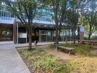 5/574 Plummer Street Port Melbourne VIC 3207 - Image 2